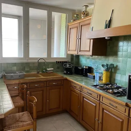 Flat In Centre Of ! Apartamento *